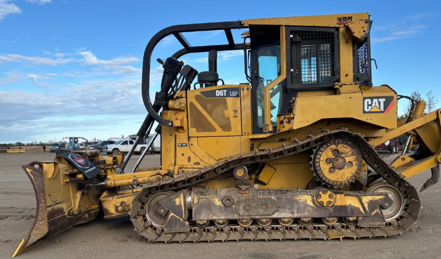 2012 CATERPILLAR CAT D6T LGP Dozer for Sale